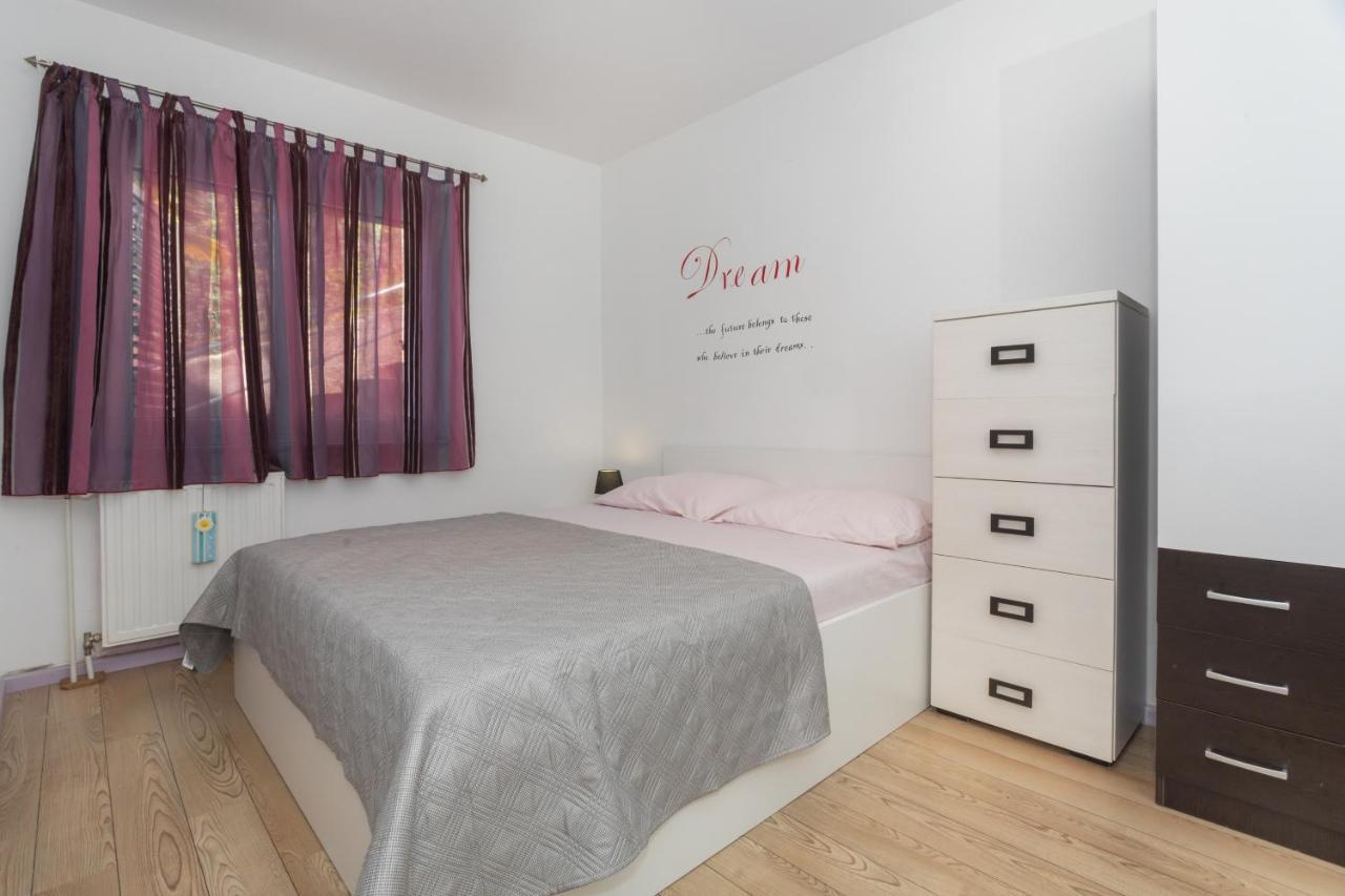 Villa City Center Šibenik Екстериор снимка